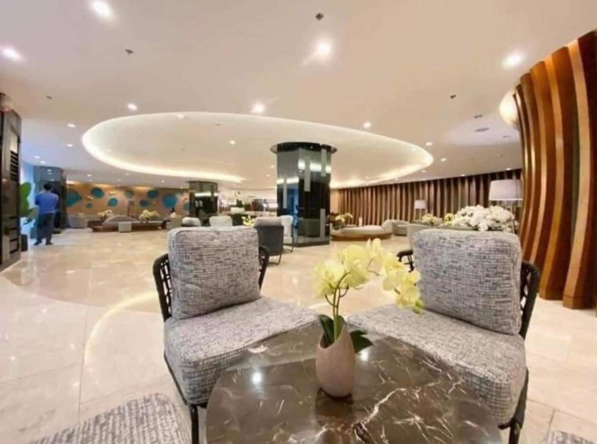 Deluxe Suites Razelles 2 At Shore 2 Residences Tower 1 Pasay Exterior foto